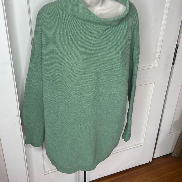 Free People Ottoman Slouchy Tunic Sweater Dress in Green Size Large - Picture 3 of 10